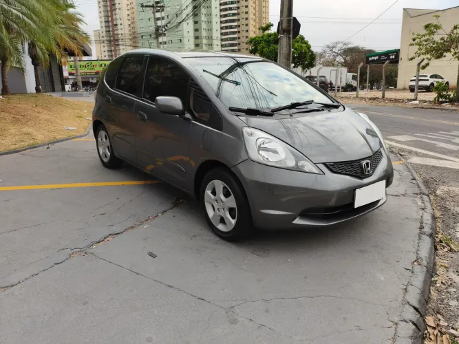 Honda Fit LX 1.4/ 1.4 Flex 8v/16v 5P Aut. 2011