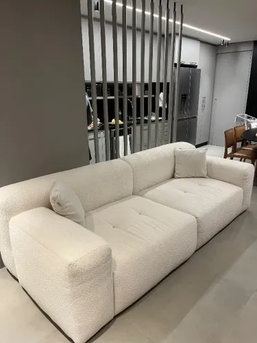 Lindo Sofá Divino Divani.