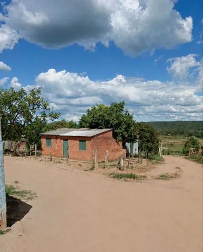 Vendo lote de Esquina em Coração de Jesus/ MG