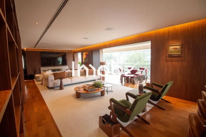 Apartamento à Venda - Campo Belo, 3 Quartos, 253 m2