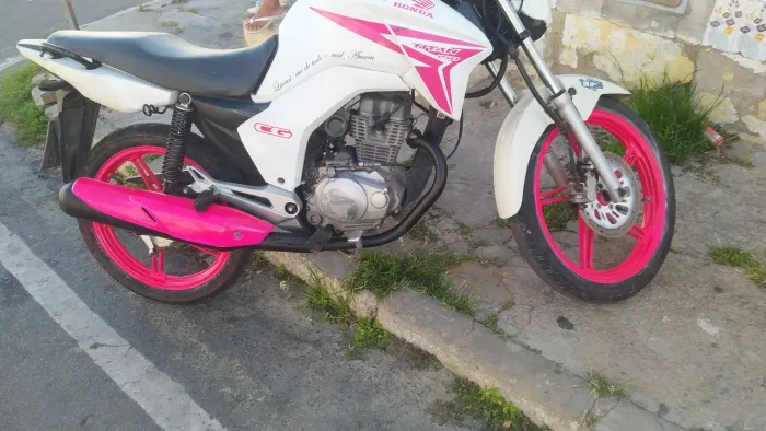 Moto boa toda revisada