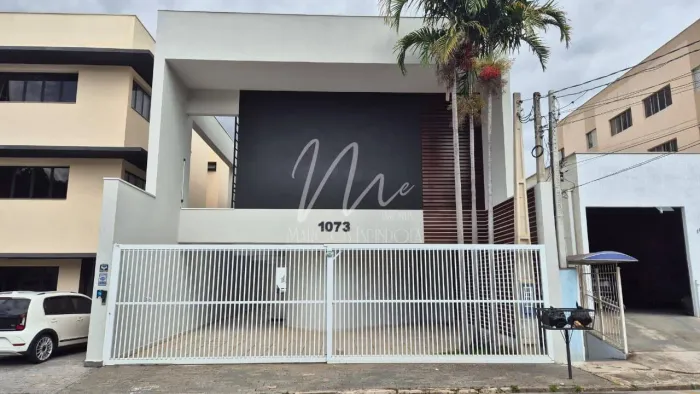Prédio Comercial Inteiro à Venda  585 m² | Anhangabaú  Jundiaí, SP