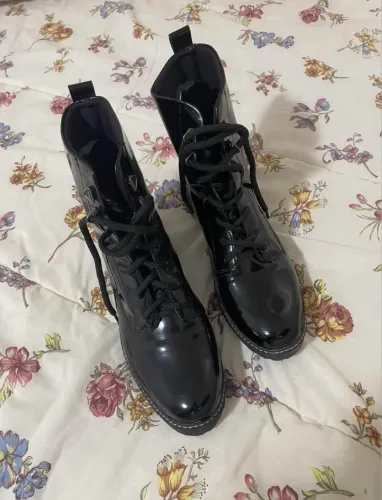 Bota coturno feminina tamanho 37