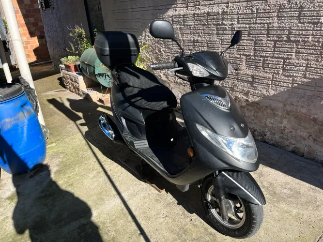 Suzuki burgman 125