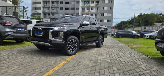 Mitsubishi L200 Triton Sport HPE-S 2.4 CD Dies. AUT 2024