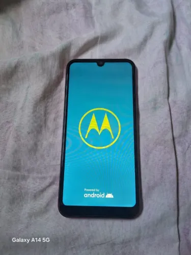 Motorola moto e6s