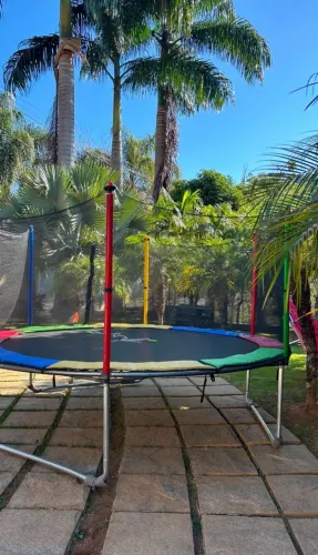 Pula-pula Cama Elástica 3,05m Completa Rede + Escada 450kg Resistente