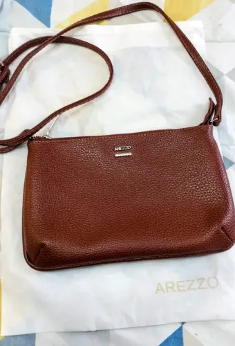Bolsa Arezzo nunca usada