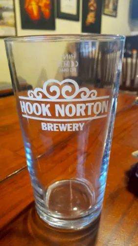Copo Pint inglês Hook Norton importado Inglaterra oficial 568 ml