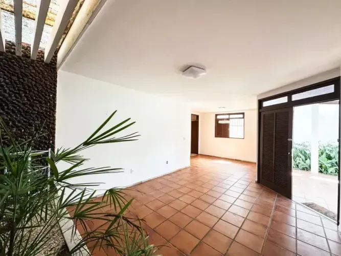 Imóvel para venda tem 112 metros quadrados com 3 quartos em Centro - Embu das Artes - SP