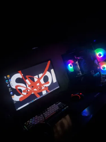 Vendou ou troco Pc gamer completo 