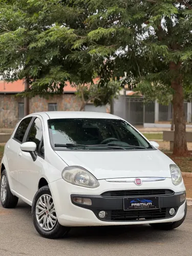 Fiat Punto Attractive 1.4 Fire Flex 8V 5P 2015