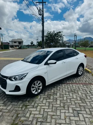 Chevrolet Onix Plus LT 1.0 12V Flex Mec. 4P 2022