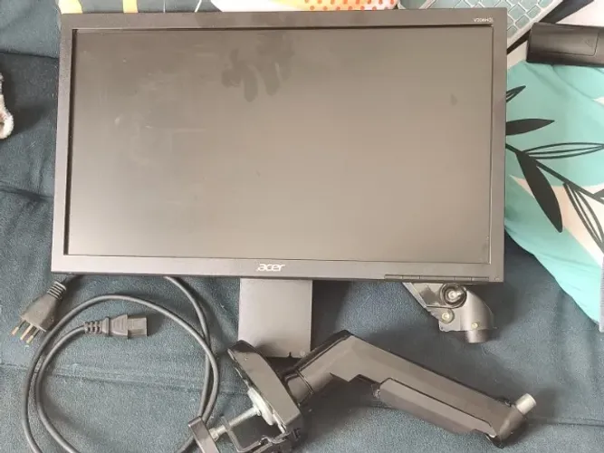 Monitor Acer com Suporte Articulado Excelente Estado