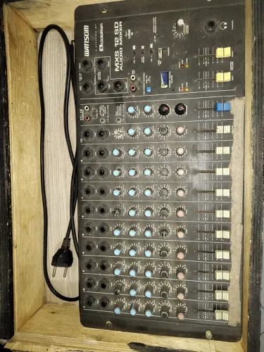 Mesa 10 canais
