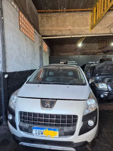 Peugeot 3008 Griffe 1.6 Turbo 16V 5P Aut. 2014
