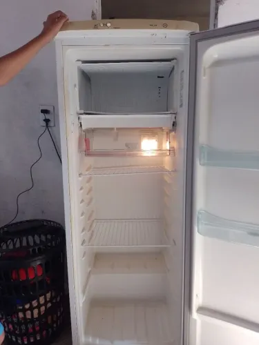 Geladeira Eletrolux
