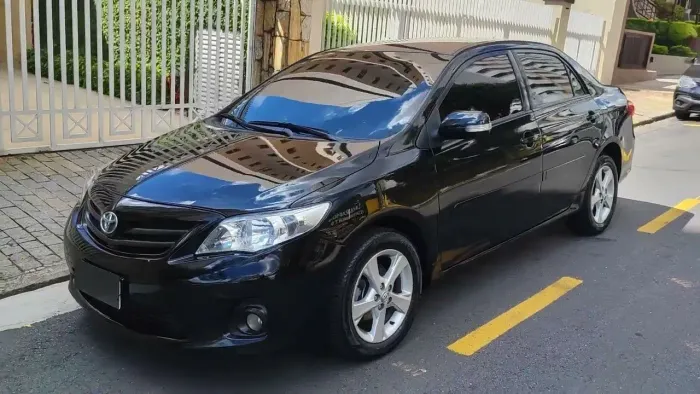 Toyota Corolla XEI 2.0 Flex 16V Aut. 2013
