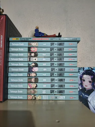 VENDO MANGÁ SPY X FAMILY VOL 1 AO 10, NOVEL E ART BOOK