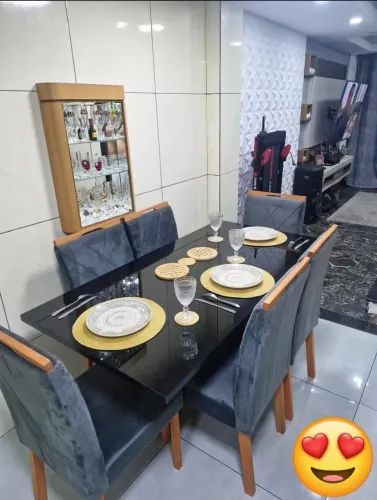 Mesa de jantar 160x80 com 4 cadeiras