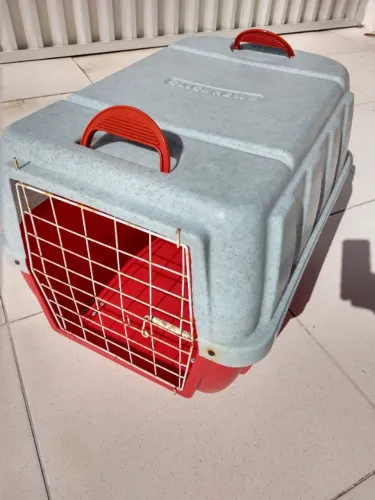 CAIXA PARA PET tamanho médio - cachorro, gato e outros.