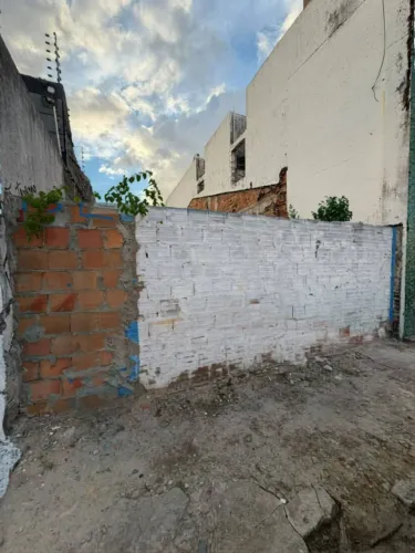Terreno na rua Lagarto