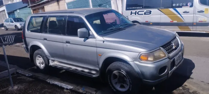 Mitsubishi Pajero Sport 3.0 4X2 V6 Mec./aut. 2000