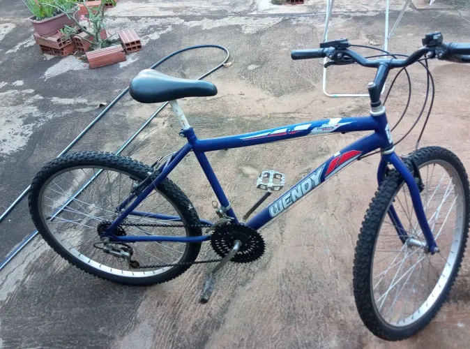Bike aro 26 carbon wendy 18 machas semi-nova