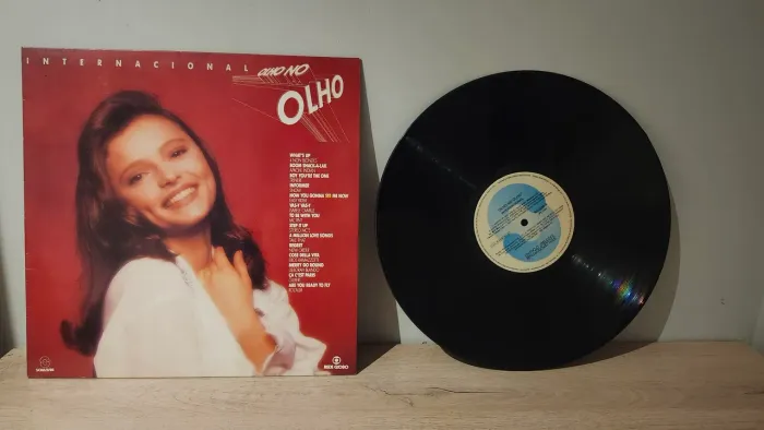 Olho no olho internacional - LP - Disco de vinil de novela - Rede Globo - 1993