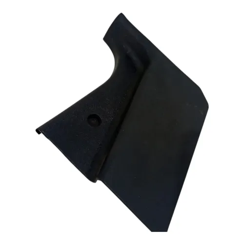 Moldura Rodapé Interna Dianteiro Direita Audi A3 2005 A 2013 Preto
