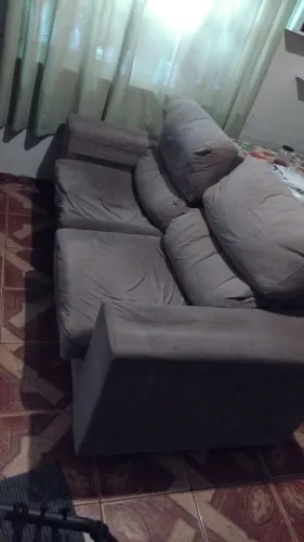 Sofá retrátil e reclinável