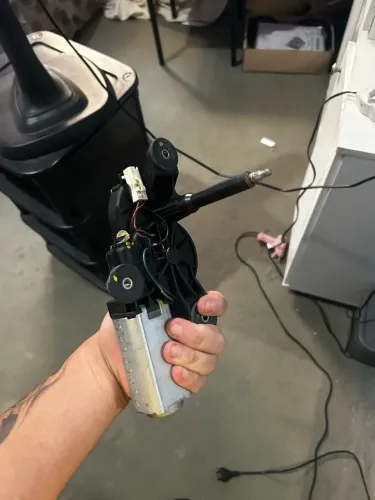 Motor limpador de vidro traseiro