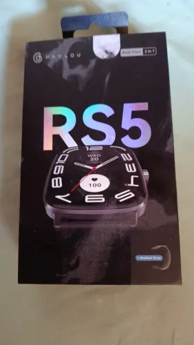 Smartwatch a prova d'água etc...