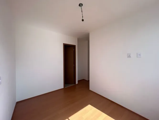 Apartamento à Venda no Setor Eldorado