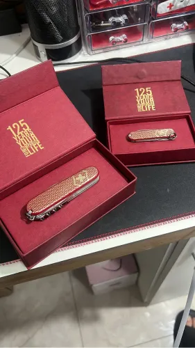 Victorinox
