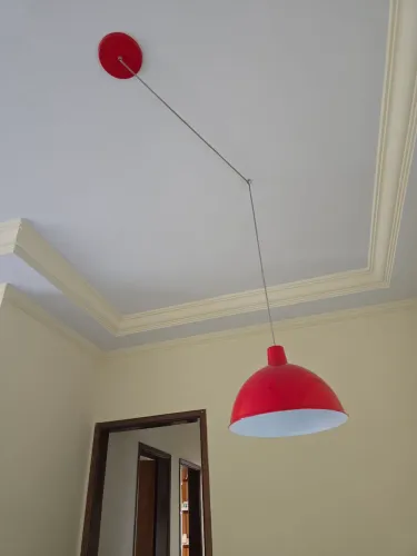Luminária Pendente Meia Esfera Vermelha