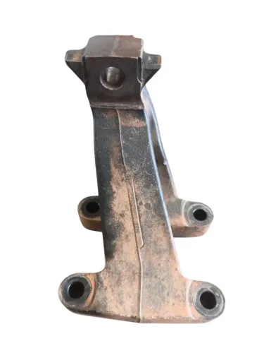 Suporte dianteiro Motor Man Tgx 3055