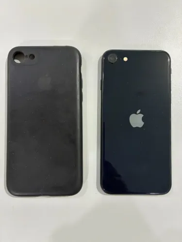 Iphone SE 3 Geração 2022 - 64 gigas