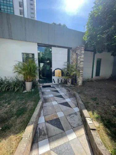 CASA COMERCIAL - CASA FORTE