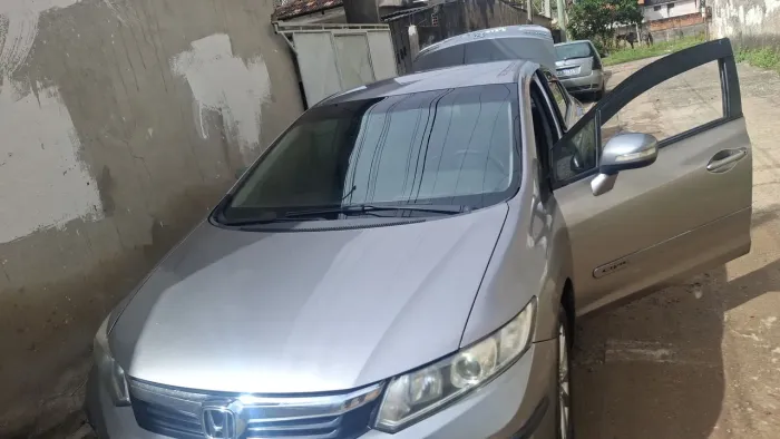 Honda Civic Sedan LXR 2.0 Flexone 16V Aut. 4P 2014