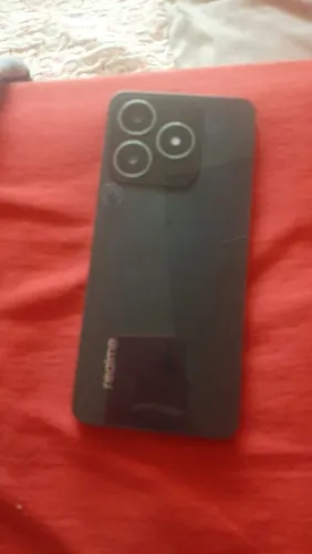 Vendo celular realme 61