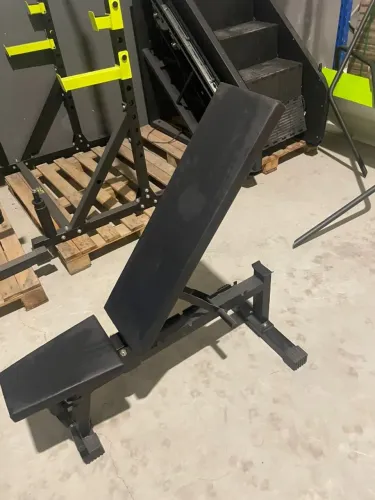 Banco Ajustável Iron Health Reto a 90º Graus