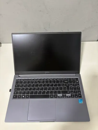 Notebook Samsung galaxy book 4 I5 