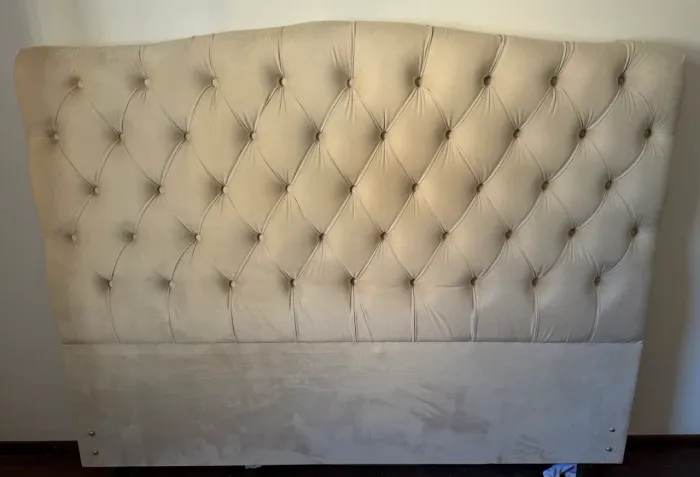 Cabeceira Estofada Queen/Super King - Estilo Capitonê | Elegante e Sofisticada