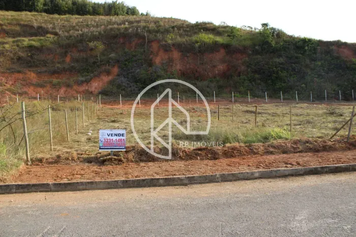 Imóvel para venda tem 300 metros quadrados em Filgueiras - Juiz de Fora - MG