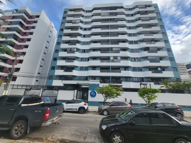 Aluguel Anual para Locação em Maceió, Jatiúca, 3 dormitórios, 1 suíte, 2 banheiros, 1 vaga