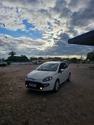Fiat Punto Attractive Italia 1.4 F.flex 8V 5P 2017