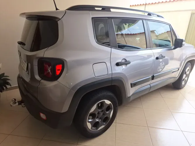 Jeep Renegade 1.8 4X2 Flex 16V Aut. 2020