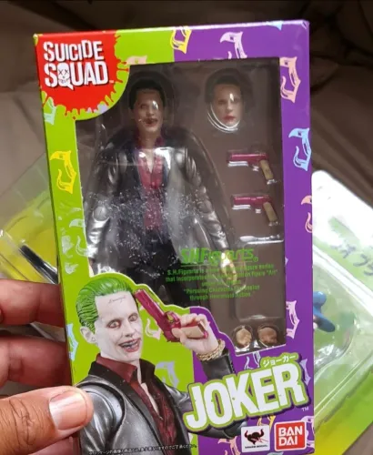 Joker (Suicide Squad) da Bandai novo 