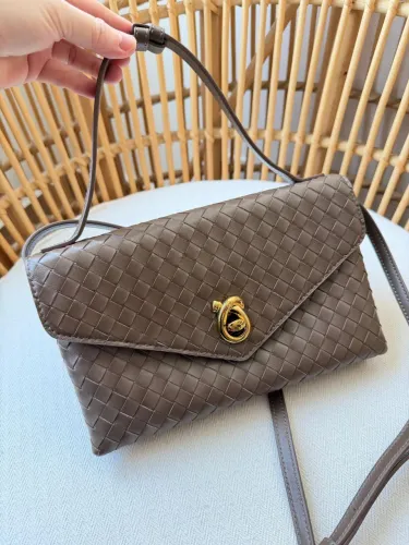 Bolsa bottega veneta